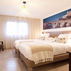 Habitación Clásica con Cama King